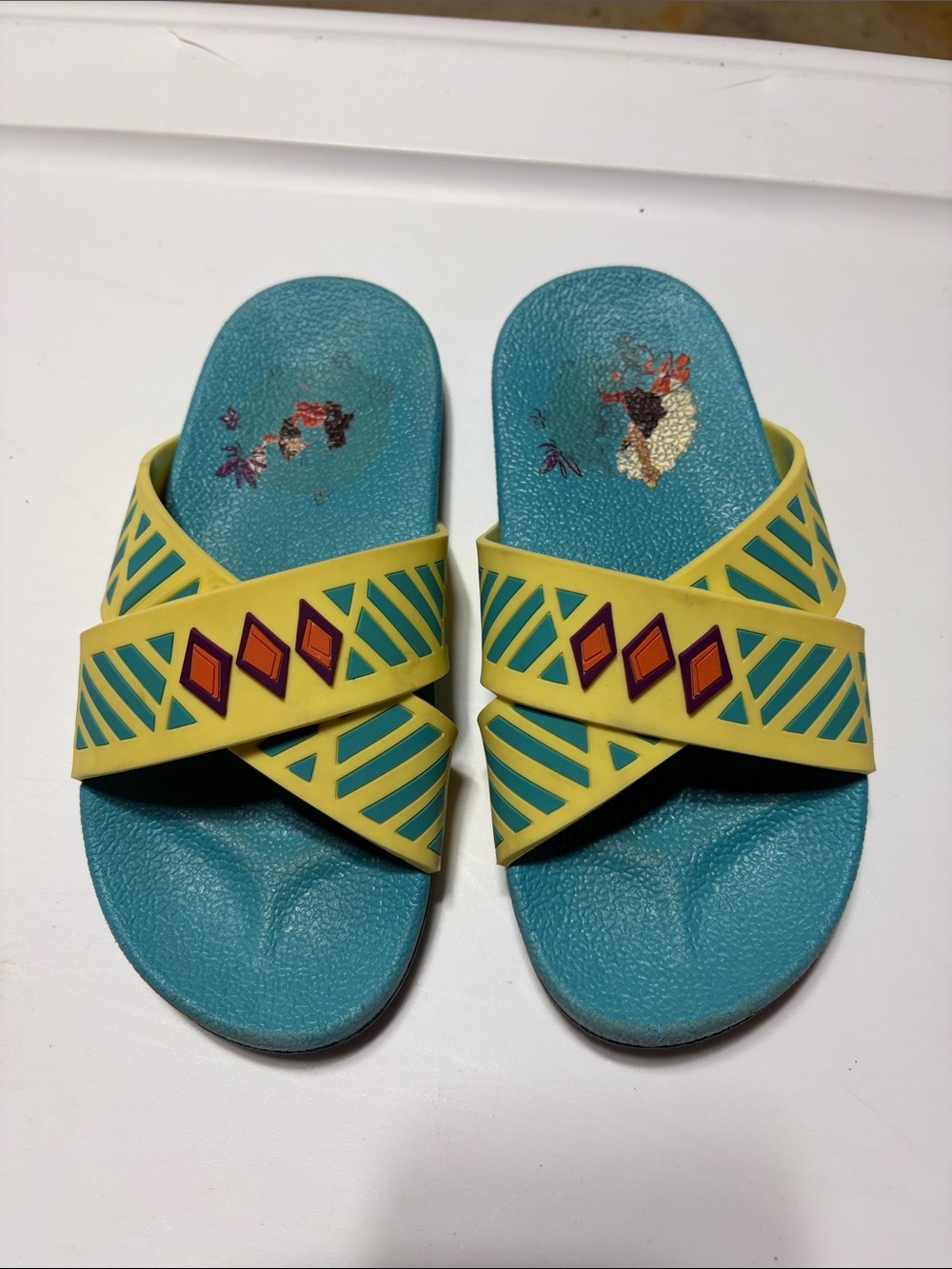 Disney Moana Girls Yellow & Teal Slide Sandals - Size 11/12 Good Condition